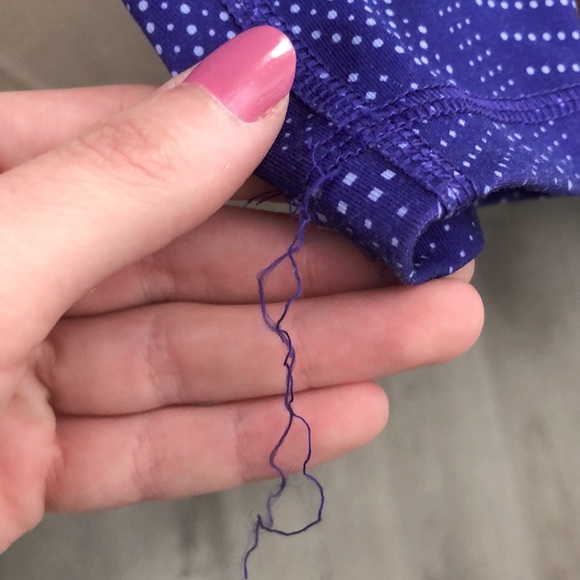 🔥2 for $10🔥 Old Navy Active Leggings - Picture 6 of 6